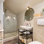 Апартаменты Studio&room Petra Сплит