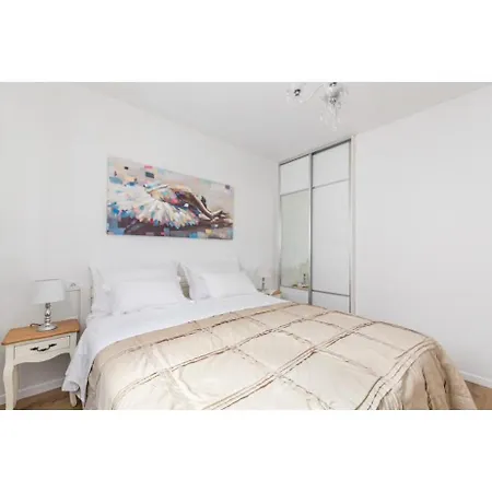 Apartament Studio&room Petra *