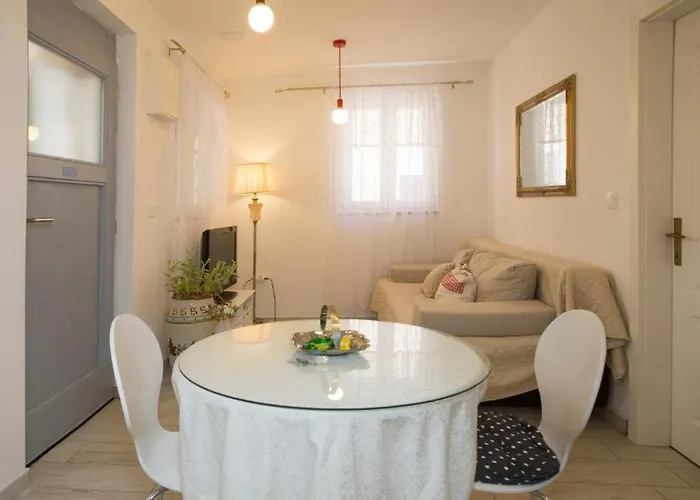 Studio&room Petra 아파트